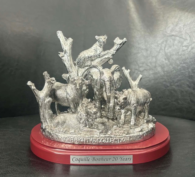 Coquille Bonheur’s 20th Anniversary Trophy from Thompsons Holidays
